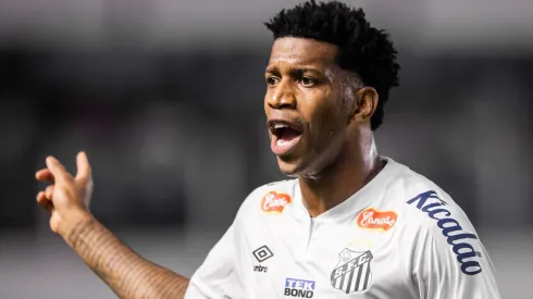 Gil começou o ano em baixa, mas logo retomou a titularidade do Peixe