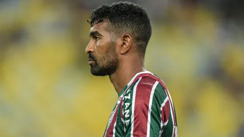 Thiago Santos falha pelo Fluminense. Foto: Thiago Ribeiro/AGIF