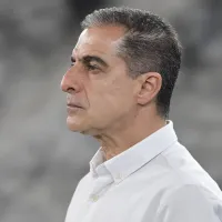 Renato Paiva se iguala a Lúcio Flávio com pior início na era SAF do Botafogo