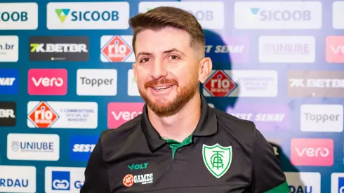 Treinador está no América-MG