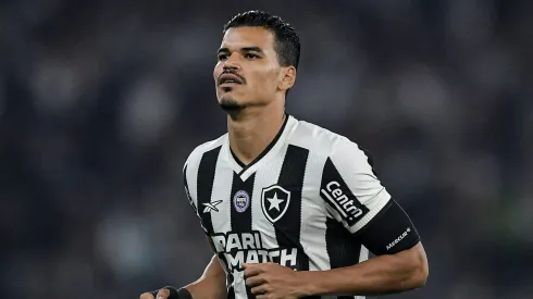 Danilo Barbosa completou 100 jogos com a camisa do Fogão