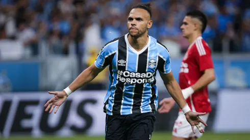 Braithwaite é um dos principais nomes do Grêmio na temporada – Foto: Maxi Franzoi/AGI