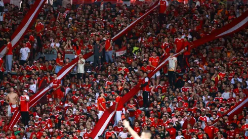 Torcida do Internacional no Estádio Beira-Rio, em Porto Alegre – Foto: Maxi Franzoi/AGIF