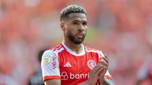 RS – PORTO ALEGRE – 19/10/2024 – BRASILEIRO A 2024, INTERNACIONAL X GREMIO – Wesley jogador do Internacional durante partida contra o Gremio no estadio Beira-Rio pelo campeonato Brasileiro A 2024. Foto: Liamara Polli/AGIF