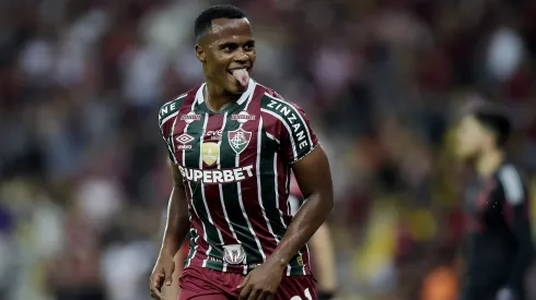 Jhon Arias jogador do Fluminense comemora seu gol durante partida contra o Flamengo no estadio Maracana pelo campeonato Brasileiro A 2024. Foto: Alexandre Loureiro/AGIF