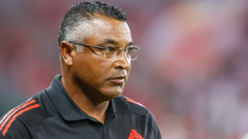 Internacional de Roger Machado segue lidando com desfalques importantes – Foto: Luiz Erbes/AGIF