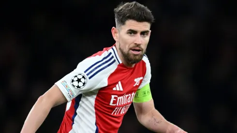 Jorginho em ação pelo Arsenal