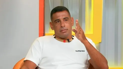 Ex-Vasco, Diego Souza projetou o confronto contra o Palmeiras – Foto: Reprodução/YouTube