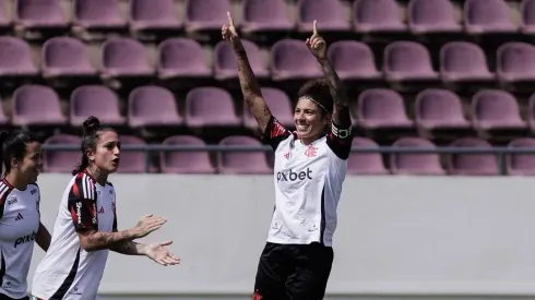 Cristiane, marca novamente pelo Flamengo e agita torcida