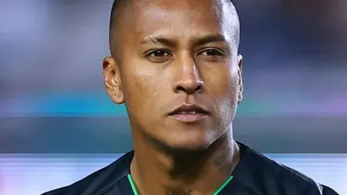 Pedro Aquino durante partida entre Pachuca e Santos Laguna, pelo Campeonato Mexicano, em 2025. Foto: Hector Vivas