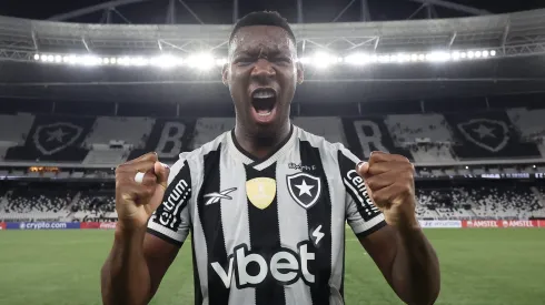 Patrick de Paula comemora única vitória conquistada pelo Botafogo na atual edição da CONMEBOL Libertadores. Foto: Vítor Silva/Botafogo.
