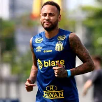 Mesmo com folga do elenco, Neymar treina no Santos e foca na recuperação