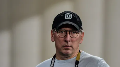 Jhon Textor dono do Botafogo durante partida contra o Palmeiras no estadio Engenhao pelo campeonato Brasileiro A 2023. Foto: Thiago Ribeiro/AGIF