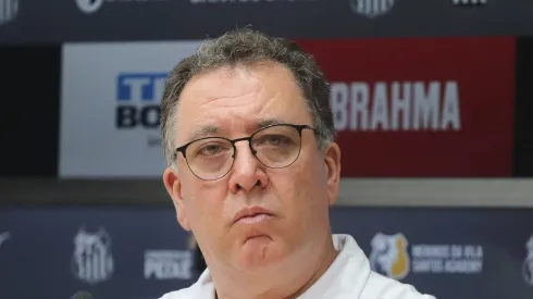 Marcelo Teixeira no Santos – Foto: Reinaldo Campos/AGIF