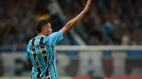 RS – PORTO ALEGRE – 13/04/2025 – BRASILEIRO A 2025, GREMIO X FLAMENGO – Alysson Edward jogador do Gremio durante partida contra o Flamengo no estadio Arena do Gremio pelo campeonato Brasileiro A 2025. Foto: Maxi Franzoi/AGIF
