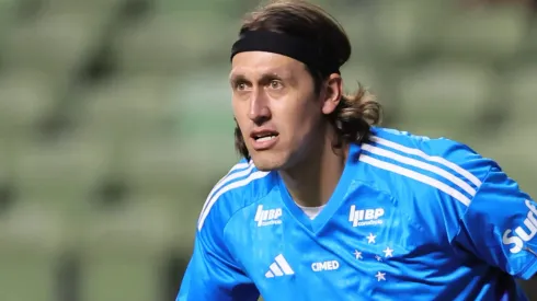 Goleiro falou com a imprensa – Foto: Gilson Lobo/AGIF.