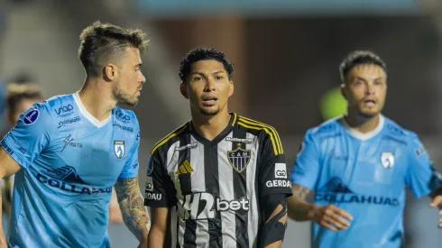 Rony durante partida realizada no Chile