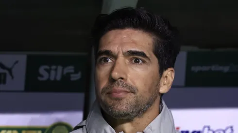 Abel Ferreira durante jogo no Allianz Parque.