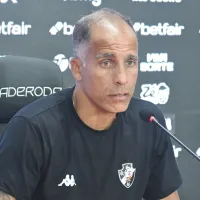 Futuro de Felipe no Vasco segue incerto e clube avalia permanência