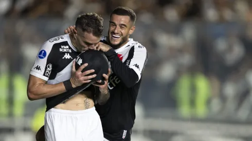 Vasco terá compromissos seguidos no Rio de Janeiro. Foto: Jorge Rodrigues/AGIF.