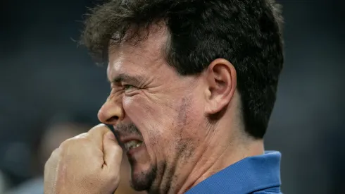 Fernando Diniz técnico do Vasco durante partida contra o Libertad no estadio Mineirao pelo campeonato Copa Sul-Americana 2024. Foto: Fernando Moreno/AGIF