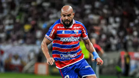 Zé Welison jogador do Fortaleza durante partida contra o Palmeiras no estádio Arena Castelão pelo campeonato Copa do Brasil 2023.