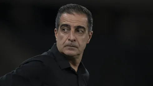 Renato Paiva técnico do Botafogo durante partida contra o Capital no estádio Engenhão pelo campeonato Copa Do Brasil 2025.