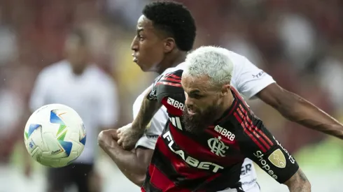 Michael foi um dos jogadores criticados pelo Paparazzo Rubro-Negro