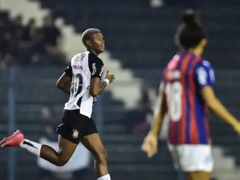 Jhonson faz três gols, empata com Cristiane e é convocada para a Seleção