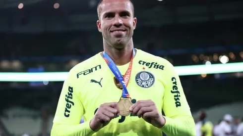 SP – Sao Paulo – 03/04/2022 – PAULISTA 2022 FINAL, PALMEIRAS X SAO PAULO – Marcelo Lomba Jogador do Palmeiras comemora vitoria ao final da partida contra o Sao Paulo no estadio Arena Allianz Parque pelo campeonato Paulista 2022. Foto: Ettore Chiereguini/AGIF