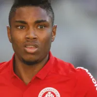 Renato insiste para Mário Bittencourt trazer Vitinho ao Fluminense e negociações podem ser retomadas