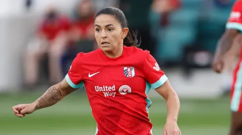 Debinha, brilha no Kansas City, mas após exames detalhados foi confirmada lesão no joelho e ela está fora dos amistosos da Seleção Brasileira contra o Japão