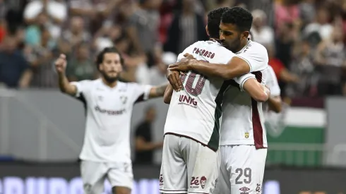 Jogadores do Fluminense comemoram gol marcado na temporada. Foto: Mateus Bonomi/AGIF.