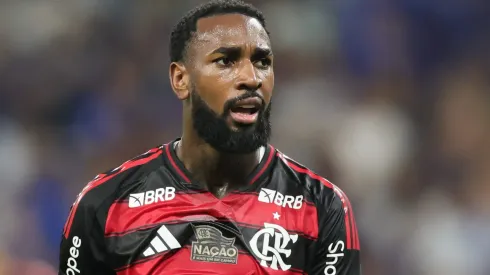 Gerson virou problema no Flamengo