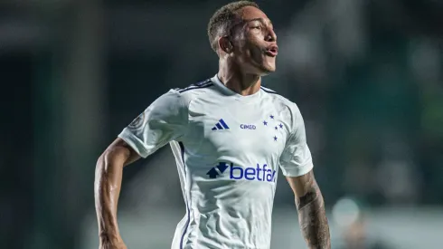 Robert foi revelado pelo Cruzeiro e marcou apenas um gol no clube