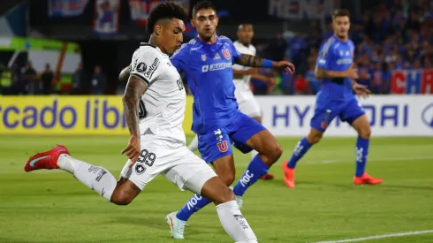 Igor Jesus do Botafogo em partida contra Universidad de Chile – Foto: Marcelo Hernandez/Getty Images