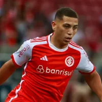 Gabriel Carvalho é flagrado jogando em quadra em Porto Alegre e está fora dos planos de Roger no Internacional