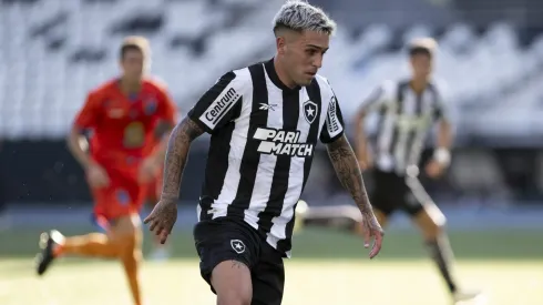 Diego Hernández não deverá ficar no Botafogo no segundo semestre