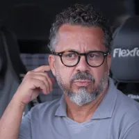 Cléber Xavier coloca vitória do Botafogo na Vila como injusta: “A gente criou mais perto do gol do que o Botafogo”