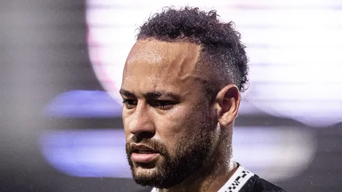 Neymar em ação pelo Santos – Foto: Raul Baretta/Santos FC