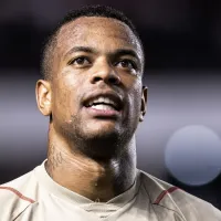 Atlético-MG planeja novas saídas e pode liberar Renzo Saravia e Caio Paulista em breve