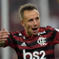 Rafinha, ex-Flamengo, fecha contrato oficial para o Super Mundial de Clubes pela Rede Globo