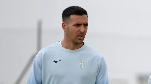 Vecino durante treinamento no CT da Lazio.