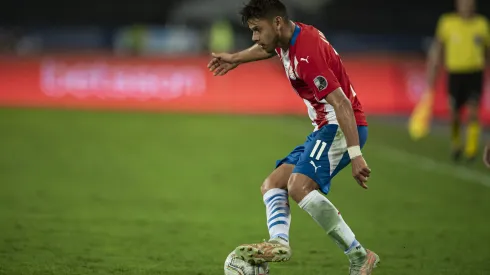 Angel Romero, jogador do Paraguai, durante partida contra o Uruguai no estadio Engenhao pelo campeonato Copa America 2021. Foto: Jorge Rodrigues/AGIF