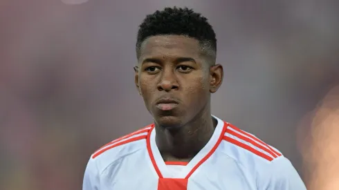 Vitão pelo Internacional. Foto: Thiago Ribeiro/AGIF