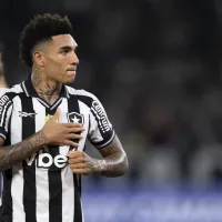 Portal realiza comparação entre Igor Jesus e Arthur Cabral, que atuarão pelo Botafogo no Super Mundial