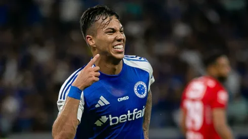 Atacante deu a sua opinião – Foto: Fernando Moreno/AGIF.