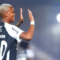 Jhonson recebe terceiro amarelo e desfalca o Corinthians contra o Internacional no Brasileirão Feminino