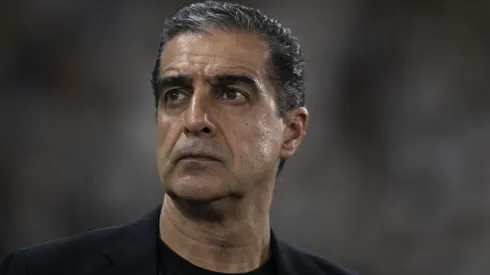 Renato Paiva irá comandar o Botafogo no Super Mundial -Foto: Jorge Rodrigues/AGIF