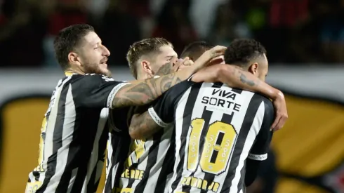 Santos reencontra Fortaleza após jogo do rebaixamento no Brasileirão 2023. Foto: Jhony Pinho/AGIF